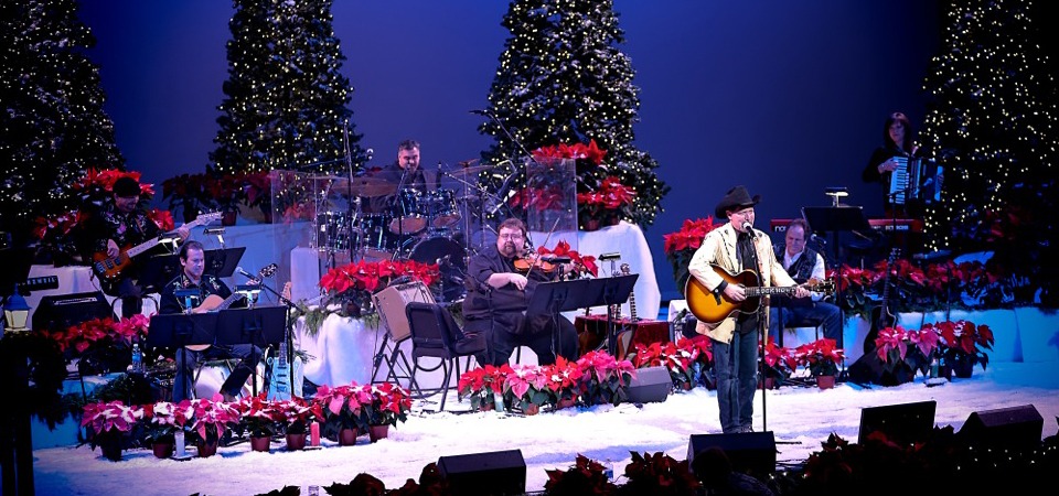 holiday concert, Rady Children's Hospital benefit, Carols by Candlelight
